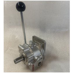 Mechanical clutch without splined half-coupling