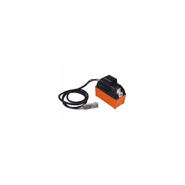 Air-/hydraulic pump with remote control - 700 Bar - 7,2 L Tank