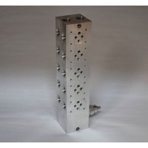 Bunnplate NG06 ventil med trykkavlastningsventil